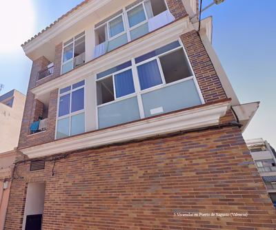 Lote 1 de 7 Viviendas en Lozoya del Valle (Madrid) y de 5 Viviendas en Puerto de Sagunto (Valencia)