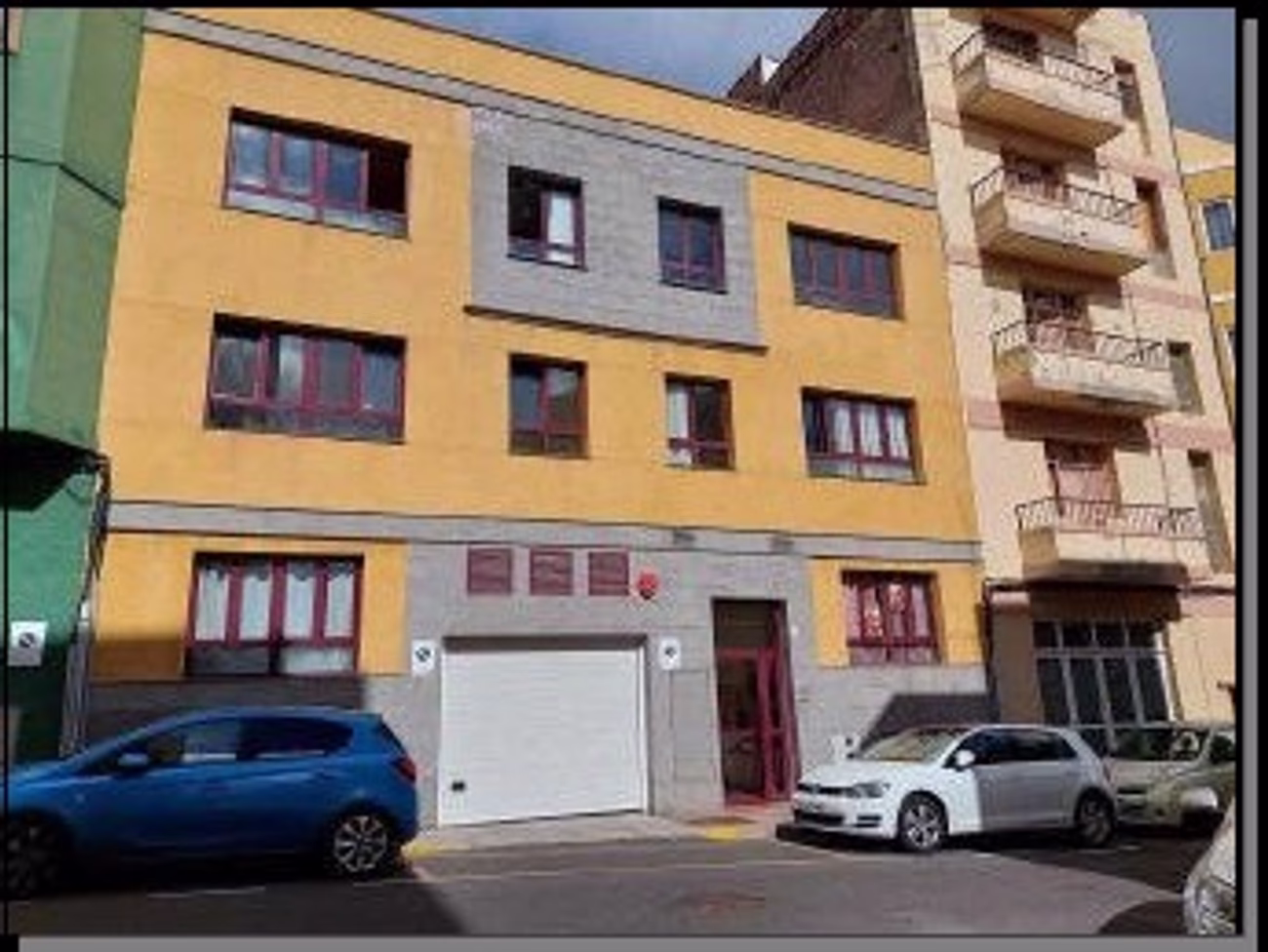 Vivienda sita en calle Alferez Quintana Suarez,26-6, plaza de garaje  nº6 y trastero 3 en semisotano de Telde (Las Palmas de Gran Canaria)