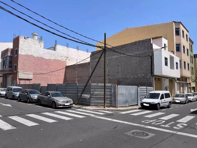 Parcela de Terreno o Solar en lugar denominado "El Polvo" en "El Vecindario" en Santa Lucia de Tirajana de Las Palmas de Gran Canaria)