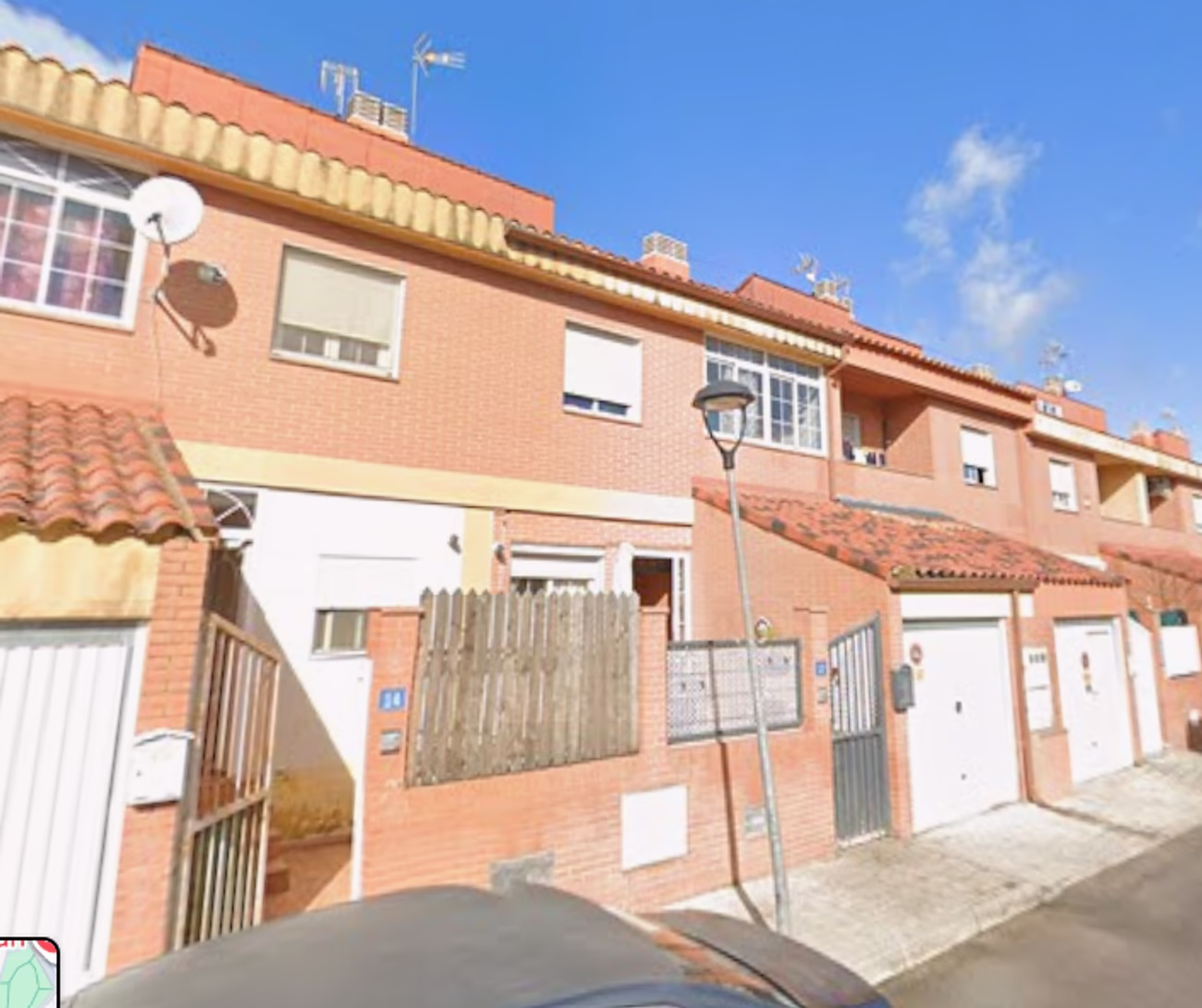 50% de parcela con vivienda unifamiliar sita en calle Sevilla nº 14 de Magan (Toledo)