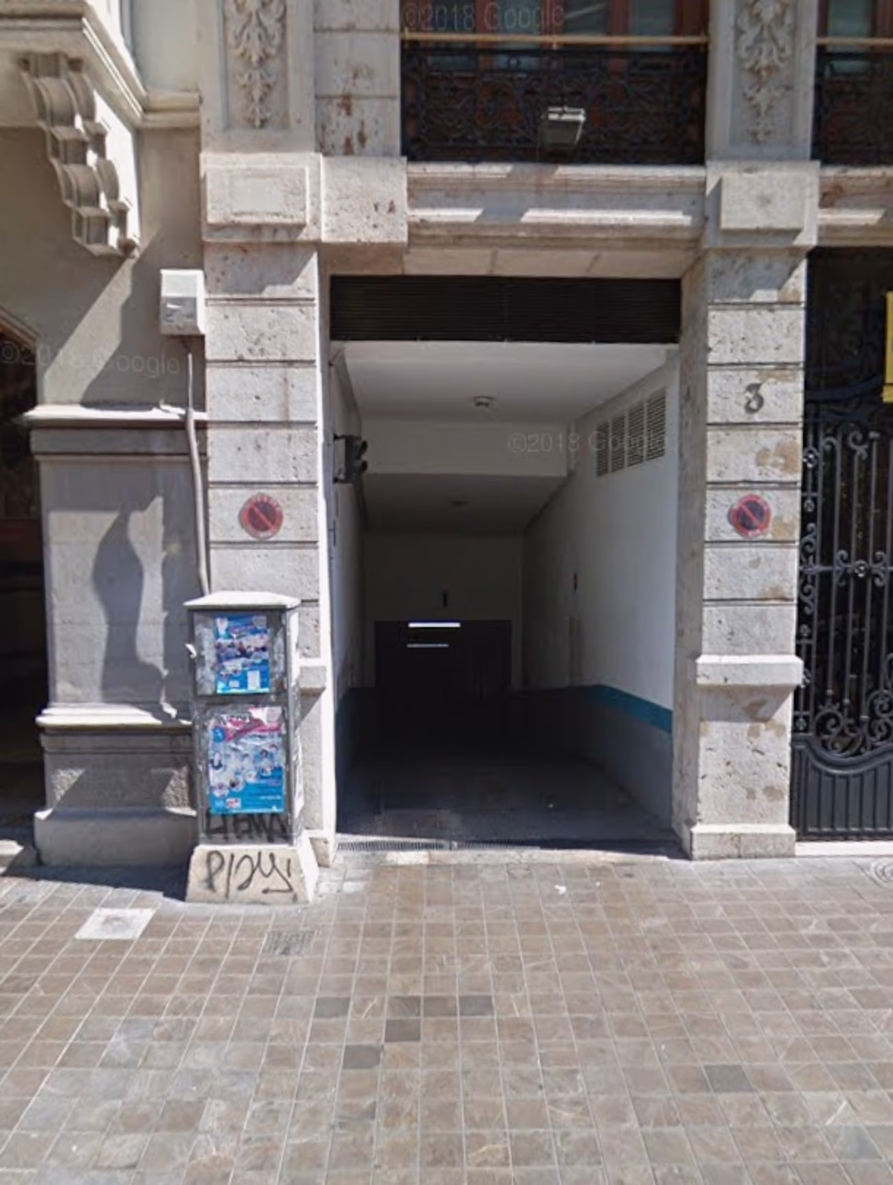 Plaza de Garaje 26 en Primer Sotano en Valencia (Forma parte del edificio de Plaza del Ayuntamiento,21 de Calle de las Barcas,2 y Calle Correos 3)