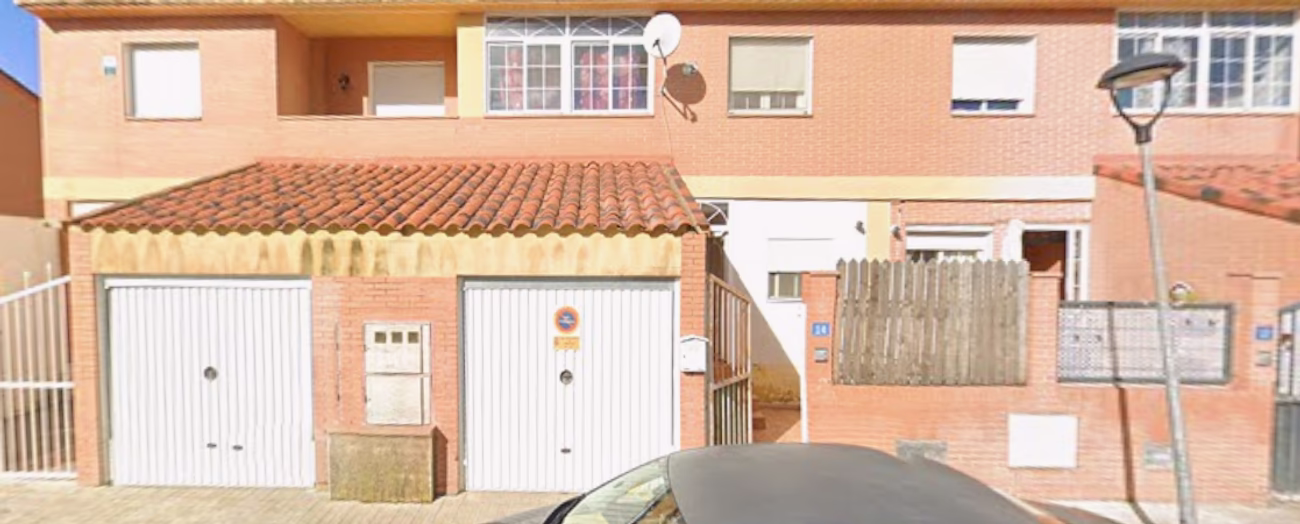 50% de parcela con vivienda unifamiliar sita en calle Sevilla nº 14 de Magan (Toledo)